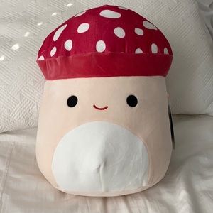Mushroom Malcolm Squishmallow
